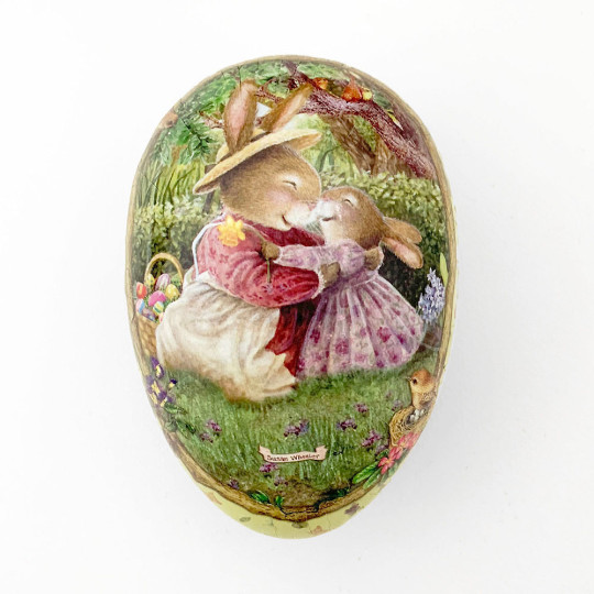 4-1/2" Light Yellow Holly Pond Hill Bunny Garden Easter Egg Container ~ Germany